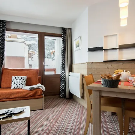 Aparthotel Pierre & Le Britania 3*