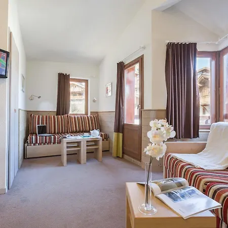 Pierre & Le Britania Aparthotel 3*