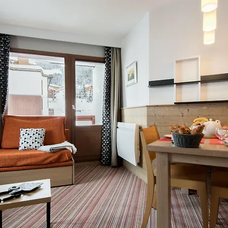 Aparthotel Pierre & Le Britania 3*