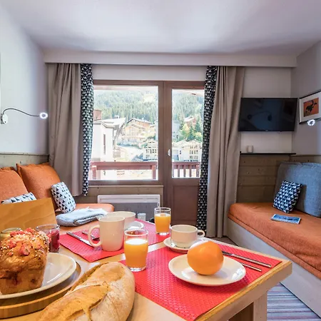 Pierre & Le Britania Lägenhetshotell La Tania