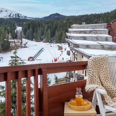 Pierre & Le Britania Aparthotel La Tania