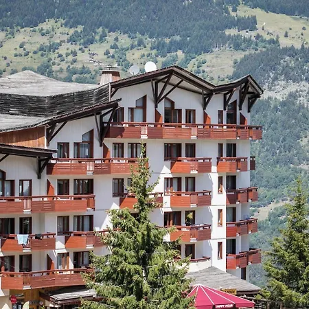 Pierre & Le Britania Aparthotel La Tania