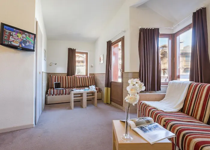 Pierre & Le Britania Aparthotel 3*